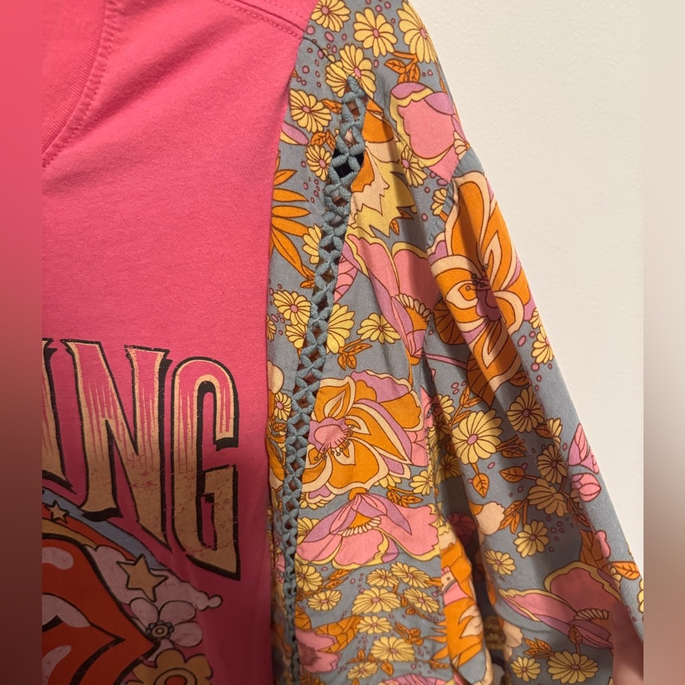 Custom Pink Rolling Stones Graphic Tee with Floral Sleeves - Picture 5 of 7